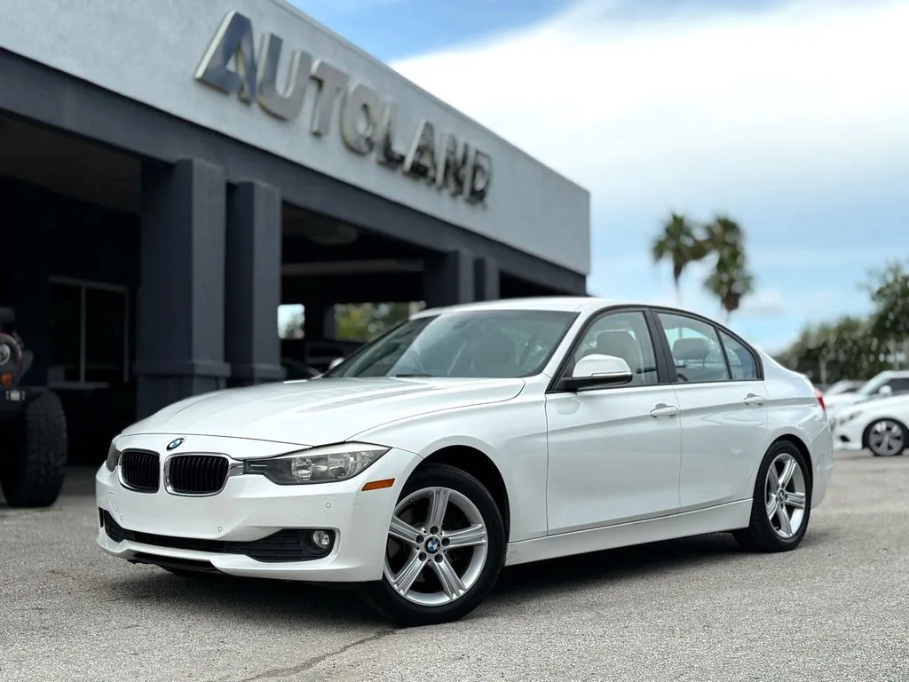 White 2015 BMW 3 Series 320i Sedan 4D for sale in Jacksonville, FL