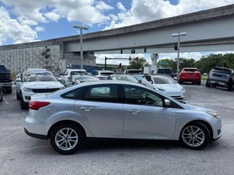 More photos of 2016 Ford Focus SE at AUTOLAND, FL