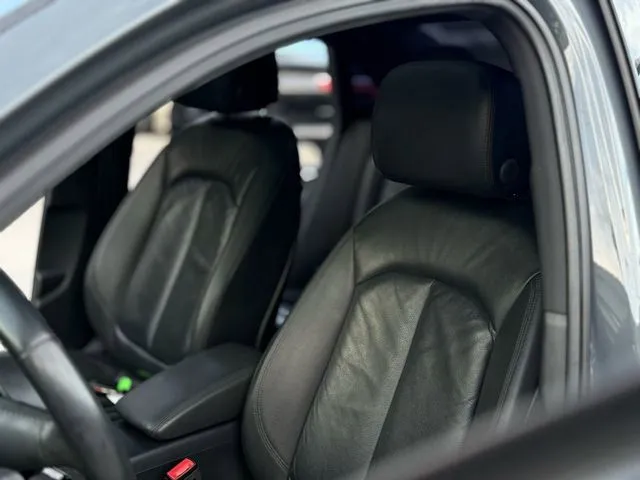 View 30