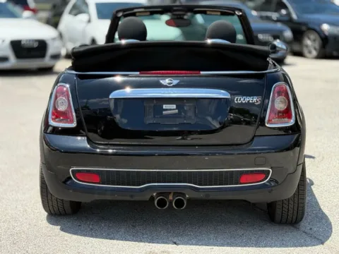 More photos of 2010 MINI Cooper S at AUTOLAND, FL