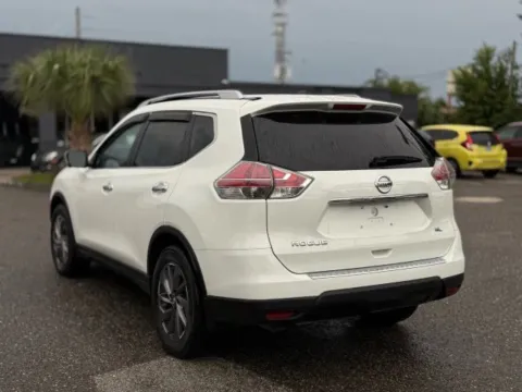 Another view of 2016 Nissan Rogue SL for sale in Jacksonville, FL at AUTOLAND