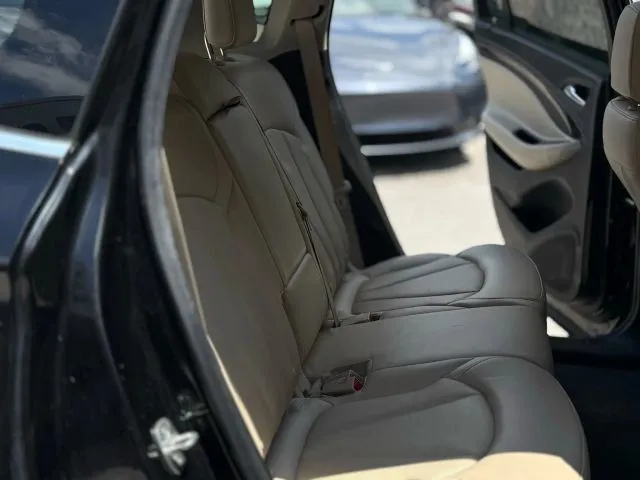 View 32