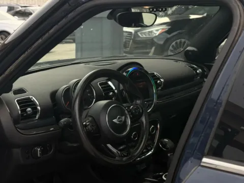 Photos of 2016 MINI Clubman Cooper Hatchback 4D for sale in Jacksonville, FL at AUTOLAND