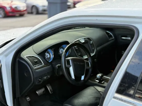 Photos of 2014 Chrysler 300 C Sedan 4D for sale in Jacksonville, FL at AUTOLAND