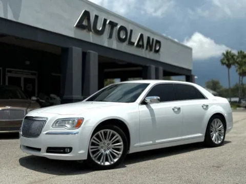 White 2014 Chrysler 300 C for sale in Jacksonville, FL