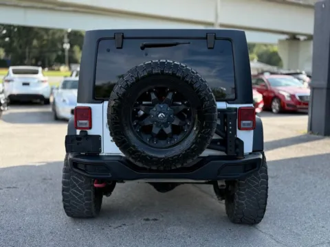 More photos of 2016 Jeep Wrangler Unlimited Rubicon at AUTOLAND, FL