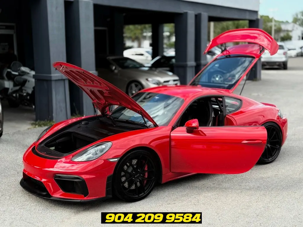 2021 Porsche 718 GT4 - Photo 53