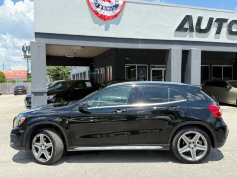 Photos of 2015 Mercedes-Benz GLA-Class GLA 250 4MATIC Sport Utility 4D for sale in Jacksonville, FL at AUTOLAND