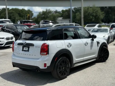 More photos of 2019 MINI Countryman Cooper S Hatchback 4D at AUTOLAND, FL