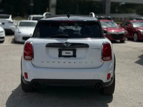 More photos of 2019 MINI Cooper S Countryman Iconic at AUTOLAND, FL