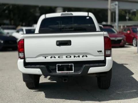 More photos of 2022 Toyota Tacoma TRD Off-Road at AUTOLAND, FL
