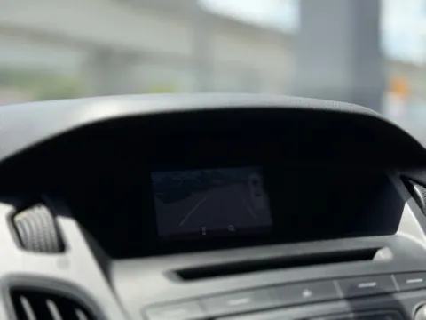 More photos of 2016 Ford Focus SE at AUTOLAND, FL