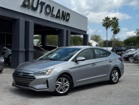 Silver 2020 Hyundai Elantra SEL for sale in Jacksonville, FL