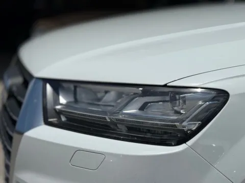 Photos of 2017 Audi Q7 3.0T Premium Plus for sale in Jacksonville, FL at AUTOLAND