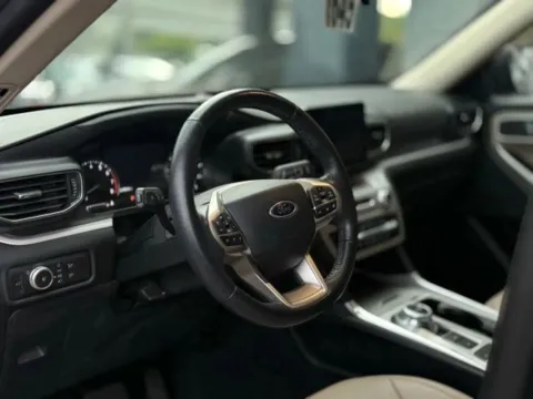 Another view of 2020 Ford Explorer XLT for sale in Jacksonville, FL at AUTOLAND