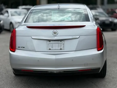 More photos of 2013 Cadillac XTS at AUTOLAND, FL