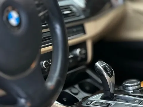 More photos of 2016 BMW 5 Series 535i at AUTOLAND, FL