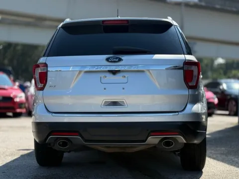 More photos of 2018 Ford Explorer XLT at AUTOLAND, FL