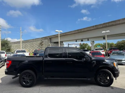 More photos of 2022 Ford F-150 Lariat at AUTOLAND, FL