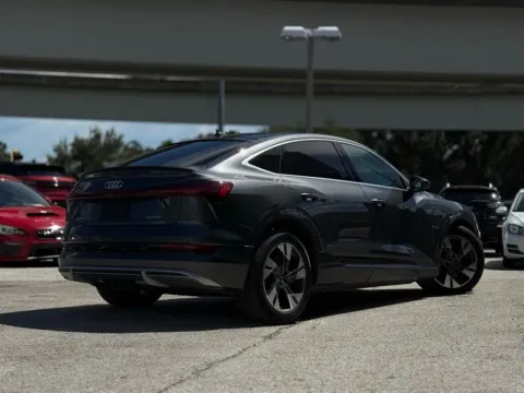 More photos of 2022 Audi e-tron Sportback S line Prestige at AUTOLAND, FL