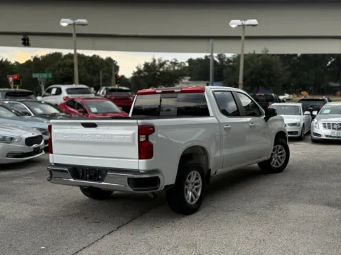 More photos of 2020 Chevrolet Silverado 1500 LT at AUTOLAND, FL