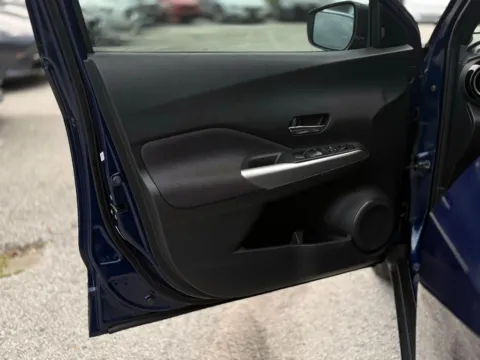 More photos of 2019 Nissan Kicks SV at AUTOLAND, FL