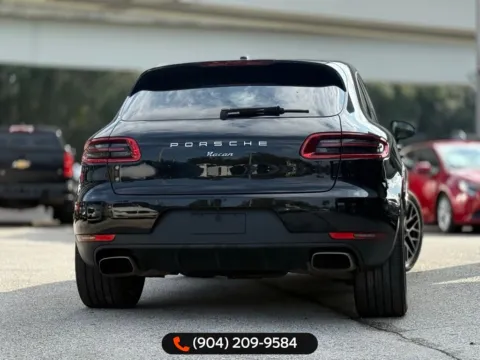 More photos of 2018 Porsche Macan at AUTOLAND, FL