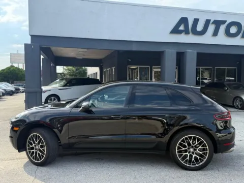 Photos of 2018 Porsche Macan for sale in Jacksonville, FL at AUTOLAND
