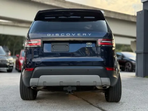 More photos of 2017 Land Rover Discovery HSE at AUTOLAND, FL