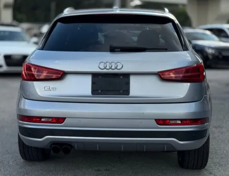 More photos of 2016 Audi Q3 2.0T Prestige at AUTOLAND, FL