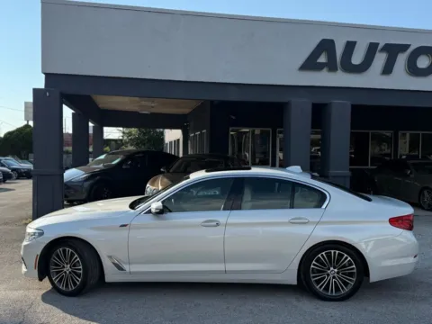 Photos of 2019 BMW 5 Series 530i for sale in Jacksonville, FL at AUTOLAND