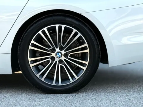 Another view of 2019 BMW 5 Series 530i for sale in Jacksonville, FL at AUTOLAND