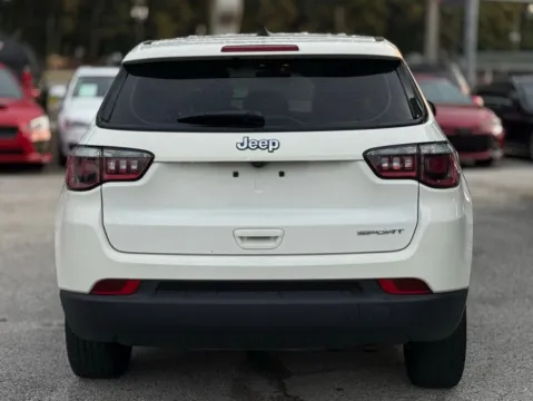 More photos of 2019 Jeep Compass Sport at AUTOLAND, FL