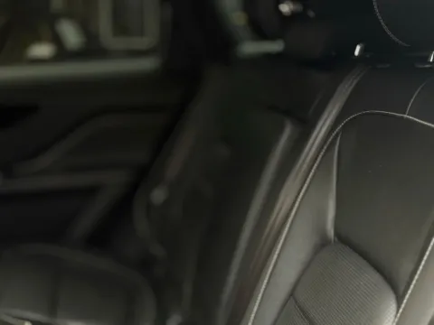 More photos of 2018 Jaguar F-PACE 25t R-Sport at AUTOLAND, FL