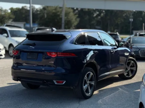 More photos of 2018 Jaguar F-PACE 25t R-Sport at AUTOLAND, FL