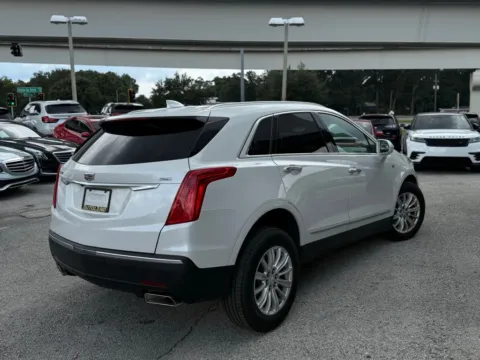 More photos of 2019 Cadillac XT5 at AUTOLAND, FL