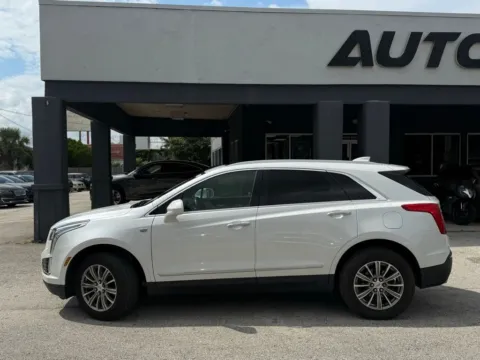 Photos of 2017 Cadillac XT5 Luxury for sale in Jacksonville, FL at AUTOLAND