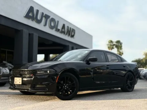 Black 2018 Dodge Charger SXT for sale in Jacksonville, FL