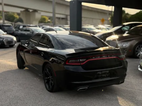 More photos of 2018 Dodge Charger SXT at AUTOLAND, FL