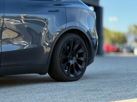 Photos of 2021 Tesla Model Y Long Range for sale in Jacksonville, FL at AUTOLAND