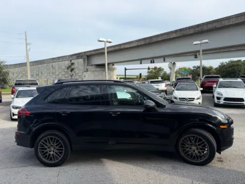 More photos of 2017 Porsche Cayenne Platinum Edition at AUTOLAND, FL