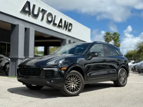 Black 2017 Porsche Cayenne Platinum Edition for sale in Jacksonville, FL