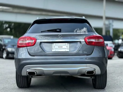 More photos of 2015 Mercedes-Benz GLA 250 at AUTOLAND, FL