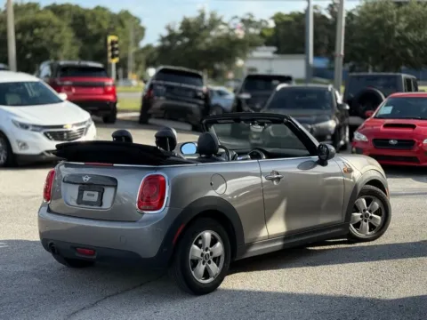 More photos of 2019 MINI Cooper Classic at AUTOLAND, FL
