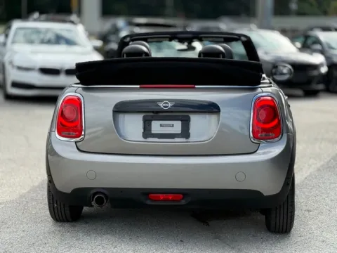 More photos of 2019 MINI Cooper Classic at AUTOLAND, FL