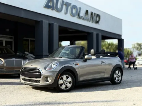 Gray 2019 MINI Cooper Classic for sale in Jacksonville, FL