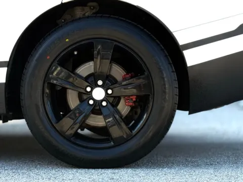 More photos of 2019 Land Rover Range Rover Velar S at AUTOLAND, FL