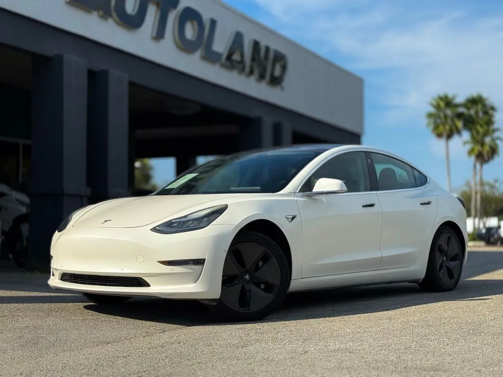 White 2018 Tesla Model 3 Mid Range for sale in Jacksonville, FL