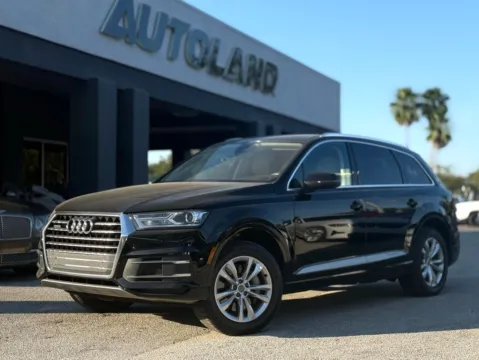 Black 2017 Audi Q7 2.0T Premium for sale in Jacksonville, FL