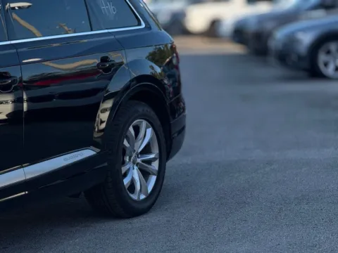 Photos of 2017 Audi Q7 2.0T Premium for sale in Jacksonville, FL at AUTOLAND